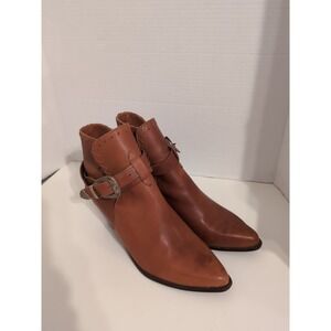 Dingo Women's Brown Leather Ankle Boots With Adjustable Buckle Size 9.5B